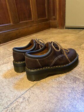 Dr. Martens 8053 Arc Casual Shoe Dark Brown Size 6M/7W